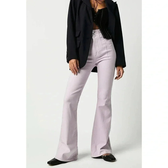 NWT Free People Jayde Flare Jeans High Rise We The Free in Lavender Purple - Picture 1 of 12